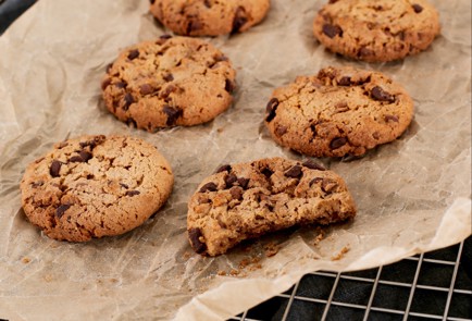 Фото шага рецепта Тающее шоколадное печенье с кабачком 174517 шаг 3  