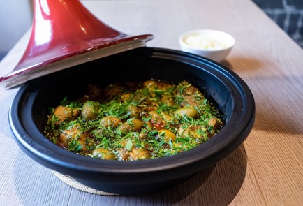 Фото шага рецепта Тажин с курицей и солеными лимонами 138584 шаг 9  