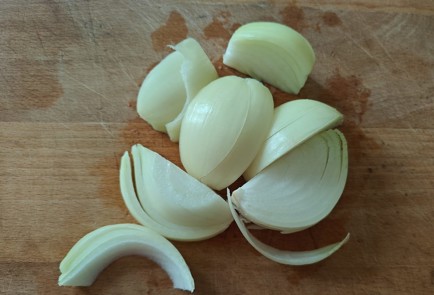 Фото шага рецепта Тефтели из говяжьего фарша в духовке 187871 шаг 3