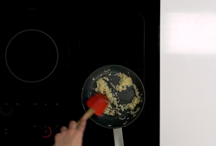 Фото шага рецепта Тефтели с подливкой 140861 шаг 3  