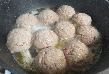 Фото шага рецепта Тефтели из индейки 190646 шаг 8  