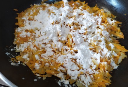 Фото шага рецепта Тефтели в томатном соусе 190092 шаг 6  