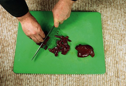 Фото шага рецепта Телячья печень с картофельным пюре 16428 шаг 1  