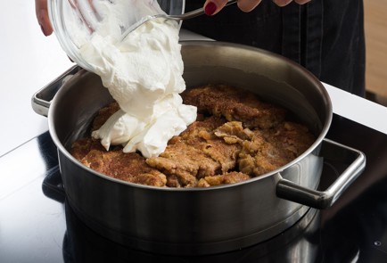 Фото шага рецепта Телячье рагу с лимонным соусом 152471 шаг 8  