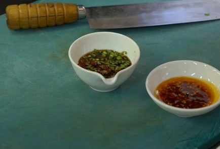 Фото шага рецепта Телячий язык в хрустящем свином ухе 138254 шаг 4  