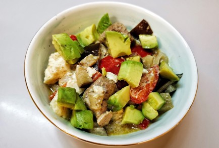 Фото шага рецепта Телячья печень со сметаной и овощами 140447 шаг 25  