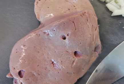 Фото шага рецепта Телячья печень в духовке 186543 шаг 3  