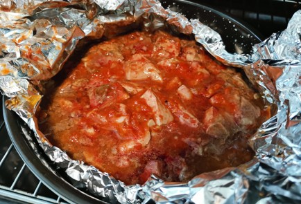 Фото шага рецепта Телячья печень в томатном соусе 186553 шаг 11  