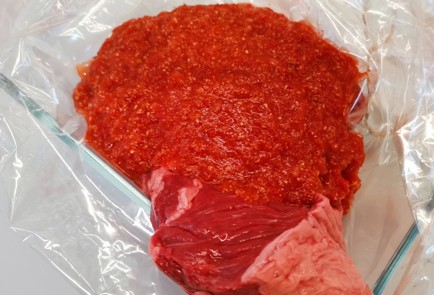 Фото шага рецепта Телячья шея в духовке 175602 шаг 4  