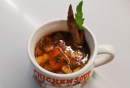 Фото шага рецепта Темный куриный суп 187363 шаг 11  