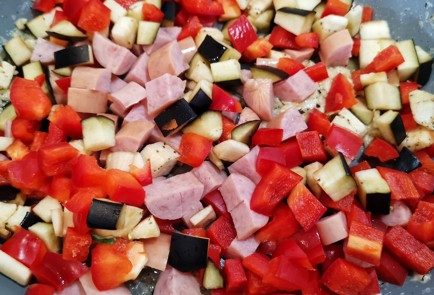 Фото шага рецепта Теплый овощной салат с ветчиной 152334 шаг 4  