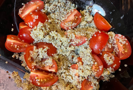 Фото шага рецепта Теплый салат с печенью и красными апельсинами 151892 шаг 5  