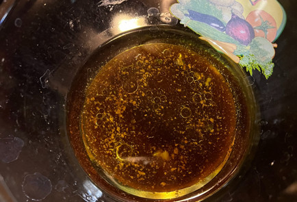 Фото шага рецепта Теплый салат с печенью и красными апельсинами 151892 шаг 6  