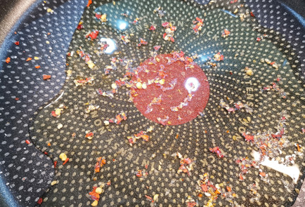 Фото шага рецепта Теплый имбирный салат из краснокочанной капусты 151566 шаг 5  