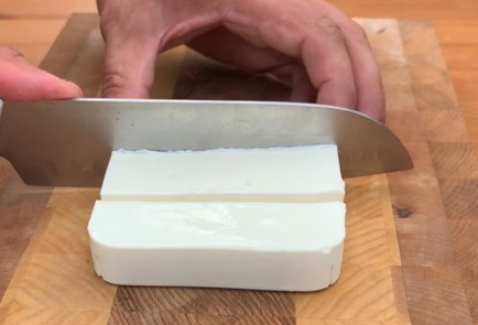 Фото шага рецепта Теплый салат из арбуза и брынзы на гриле 187020 шаг 2  