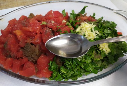 Фото шага рецепта Теплый салат с овощами 190689 шаг 9  