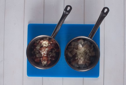 Фото шага рецепта Террин из белой и красной рыбы 139352 шаг 1  