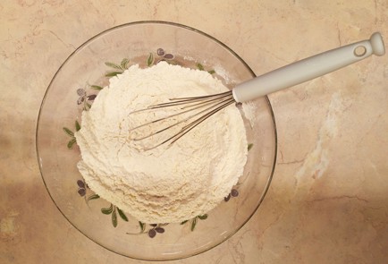 Фото шага рецепта Тертый пирог с фруктами 186975 шаг 6