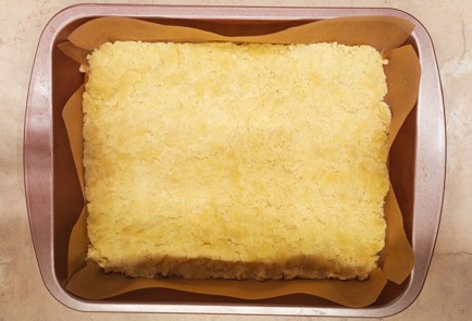 Фото шага рецепта Тертый пирог с фруктами 186975 шаг 9