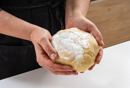 Фото шага рецепта Тесто для пельменей 175422 шаг 6