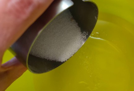 Фото шага рецепта Тесто на сыворотке 188840 шаг 5  