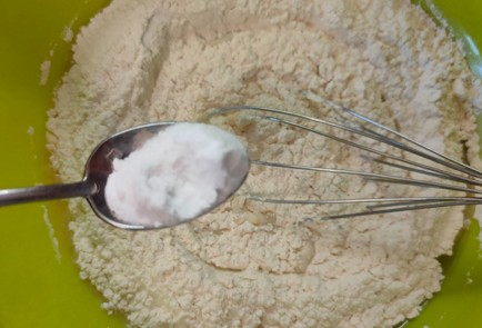 Фото шага рецепта Тесто на сыворотке 188840 шаг 7  