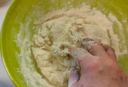 Фото шага рецепта Тесто на сыворотке 188840 шаг 8  