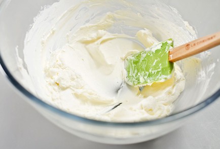 Фото шага рецепта Тирамису с сыром маскарпоне 27604 шаг 1  