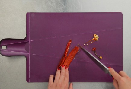 Фото шага рецепта Тирокафтери 51079 шаг 1  