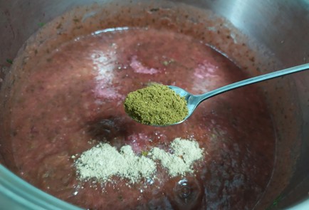 Фото шага рецепта Ткемали из сливы 190452 шаг 11  