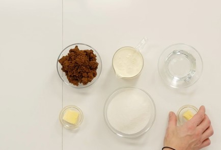 Фото шага рецепта Мягкая карамель тоффи 114547 шаг 1  