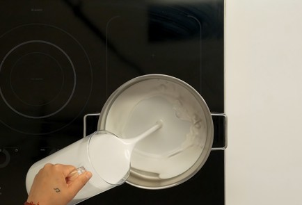 Фото шага рецепта Тайский куриный суп том кха гай 50328 шаг 4  