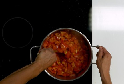 Фото шага рецепта Томатная паста 151190 шаг 4