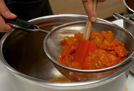 Фото шага рецепта Томатная паста 151190 шаг 5