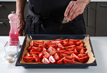 Фото шага рецепта Томатные котлеты 191457 шаг 3