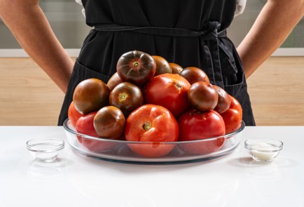 Фото шага рецепта Томатный сок на зиму без соковыжималки 187343 шаг 1