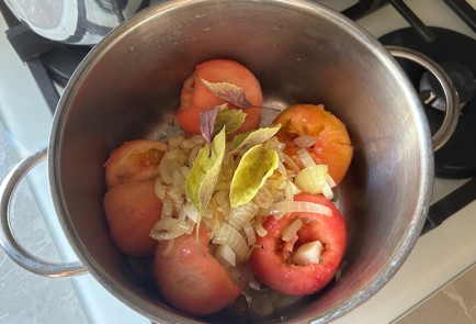 Фото шага рецепта Томатный соус 190543 шаг 6  