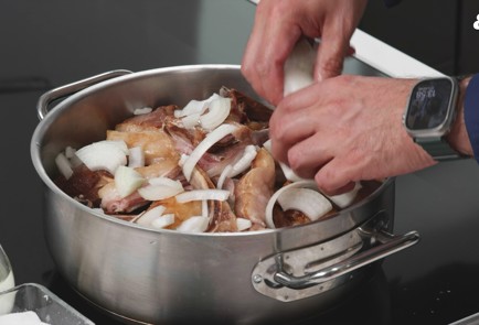 Фото шага рецепта Томленые ребрышки с овощами 190417 шаг 8  