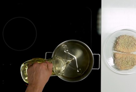 Фото шага рецепта Японская свиная котлета тонкацу 151131 шаг 7  