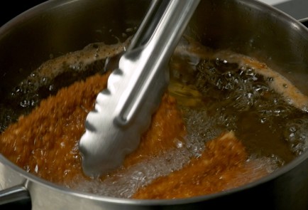 Фото шага рецепта Японская свиная котлета тонкацу 151131 шаг 8  