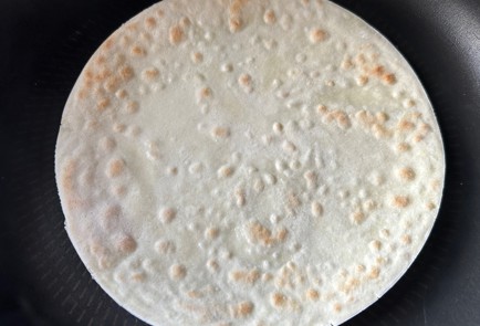 Фото шага рецепта Тонкие лепешки 174539 шаг 13  