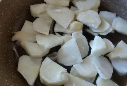 Фото шага рецепта Топинамбур жаренный с шампиньонами 188205 шаг 5