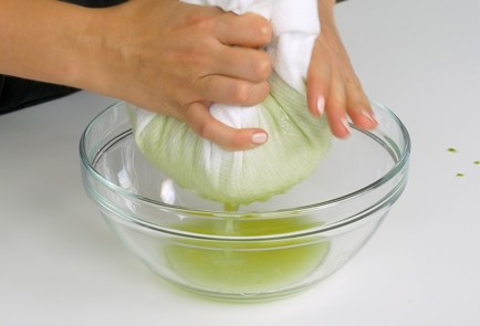 Фото шага рецепта Торт из кабачков 151238 шаг 3  