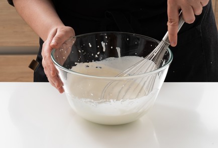 Фото шага рецепта Торт из печенья без выпечки с шоколадной начинкой 138917 шаг 1  