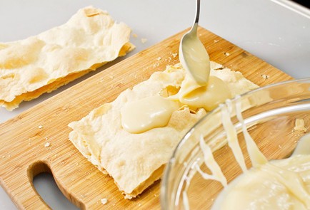 Фото шага рецепта Торт Наполеон с апельсиновым кремом 21321 шаг 7  