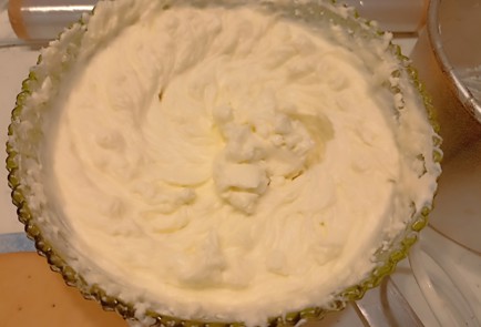 Фото шага рецепта Торт праздничный мандариновый быстрый и простой 191141 шаг 3