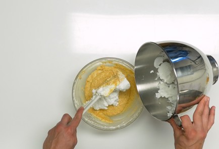 Фото шага рецепта Торт Сантьяго 151104 шаг 6  