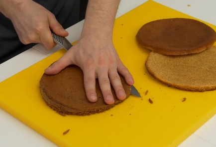 Фото шага рецепта Торт Сметанник 23485 шаг 7  