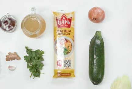 Фото шага рецепта Традиционный филиппинский суп пансит с яичной лапшой 173511 шаг 1  