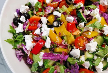 Фото шага рецепта Традиционный греческий салат 175963 шаг 14  